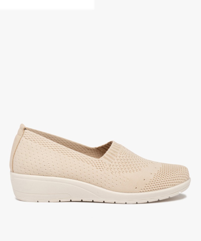 Mocassins femme confort unis en mesh à semelle compensée